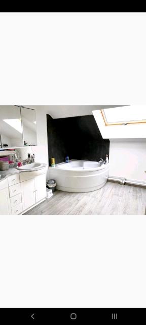Location maison F6 Chavelot - Photo 7
