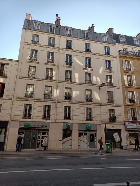 Location appartement T2 Paris 10 - Photo 6