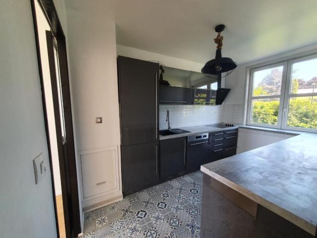 Location maison F4 Voisins le Bretonneux - Photo 3
