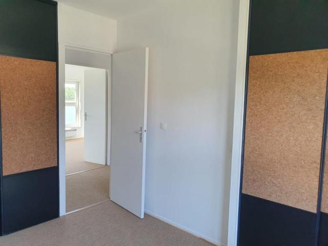 Location maison F4 Voisins le Bretonneux - Photo 8