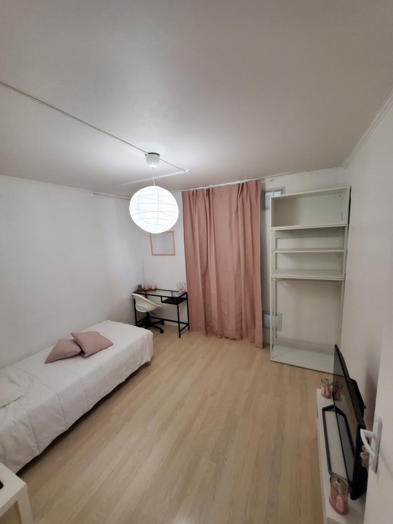 Location chambre Epinay sur Seine - Photo 1