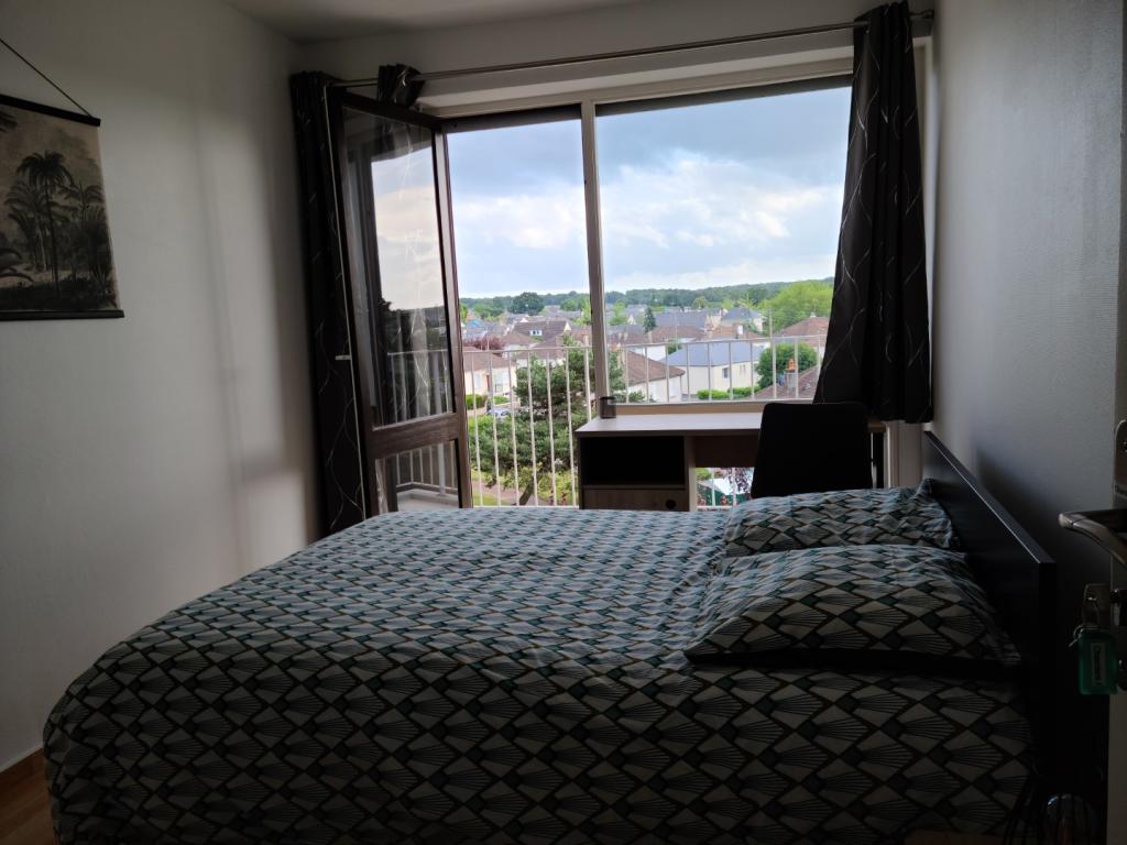 Location chambre Laval - Photo 1