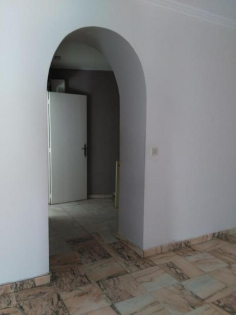 Location maison F4 Nimes - Photo 4