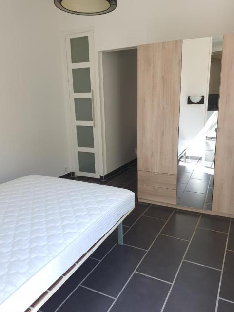Location appartement T2 Nimes - Photo 4