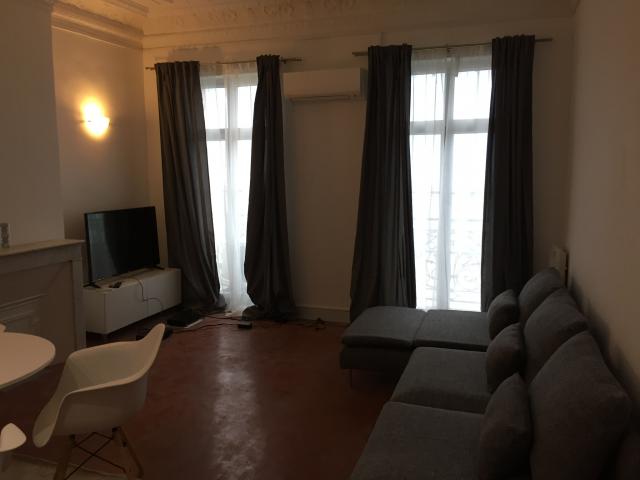 Location appartement T3 Marseille 02 - Photo 2