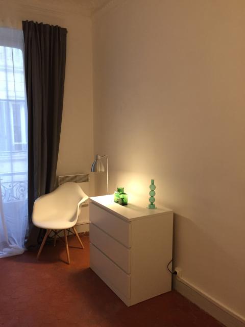 Location appartement T3 Marseille 02 - Photo 5