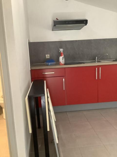 Location appartement T2 Plan de Cuques - Photo 4
