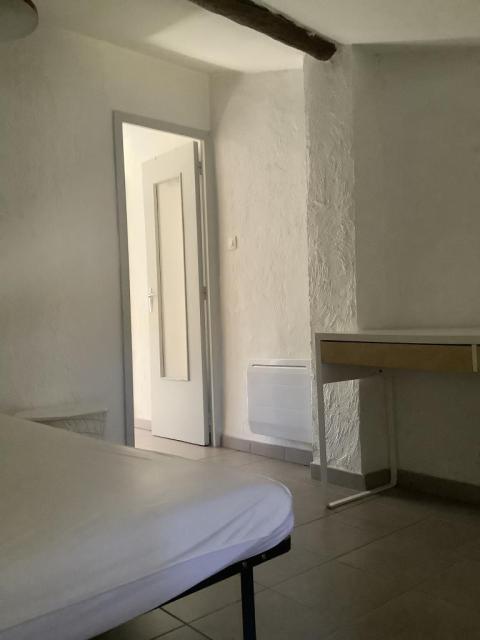 Location appartement T2 Plan de Cuques - Photo 5