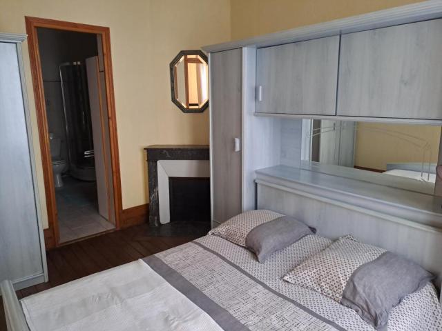 Location appartement T2 Paris 05 - Photo 5