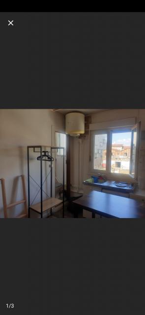 Location Studio meublé à Ivry sur Seine  595 €  12 m²
