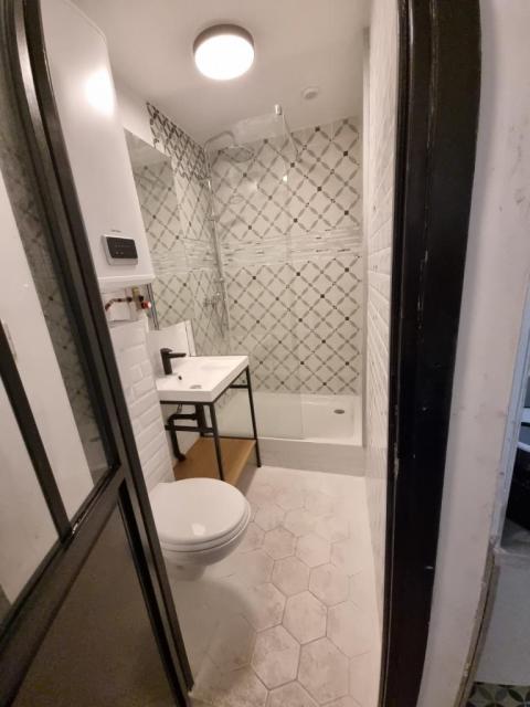 Location studio Paris 18 - Photo 2