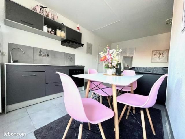 Location appartement T2 La Ferte Milon - Photo 2