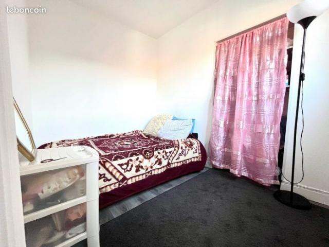 Location appartement T2 La Ferte Milon - Photo 4