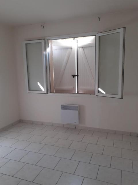 Location maison F5 Contres - Photo 3