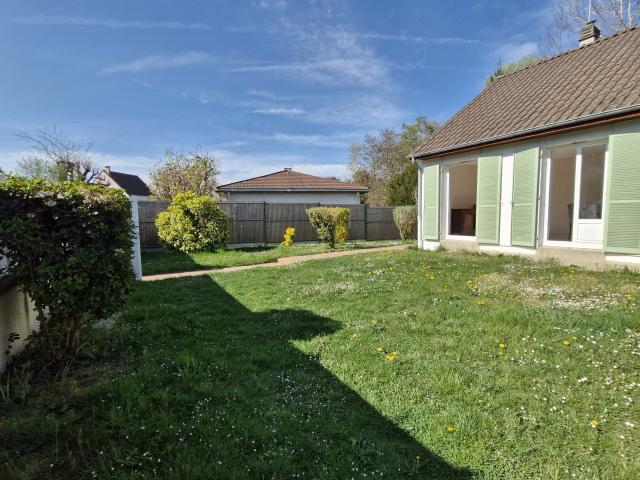 Location maison F4 St Julien les Villas - Photo 4