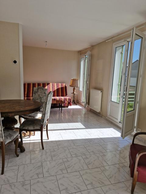 Location maison F4 St Julien les Villas - Photo 6