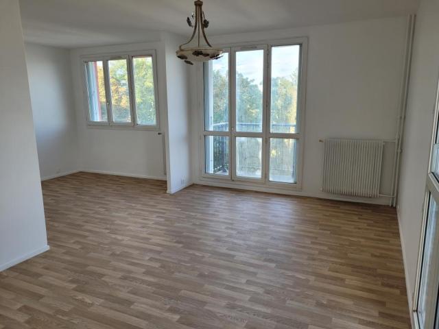 Location appartement T4 Corbeil Essonnes - Photo 7