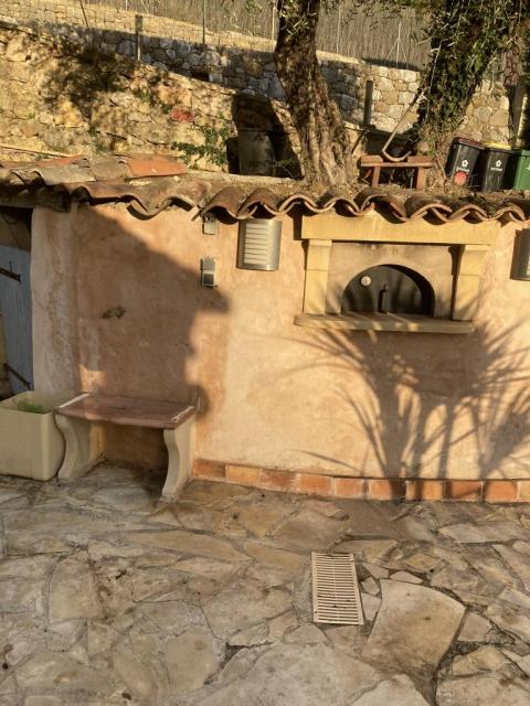 Location maison F6 Le Rouret - Photo 4