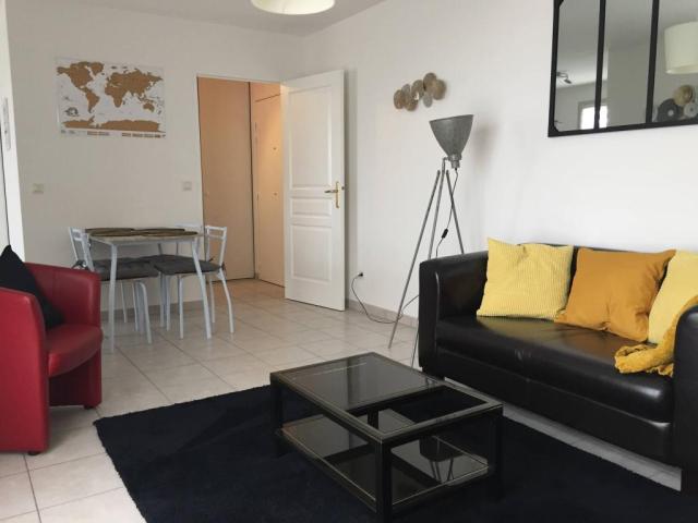 Location appartement T2 Villefranche sur Saone - Photo 2