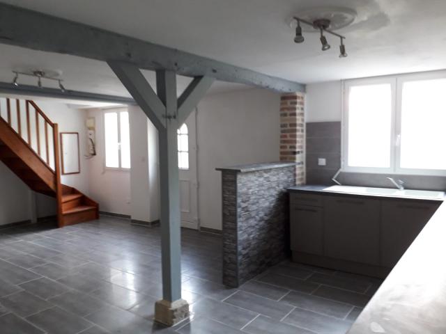 Location maison F3 Isdes - Photo 2