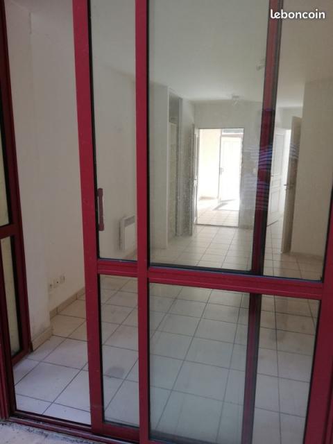 Location appartement T1 Vaux en Beaujolais - Photo 3