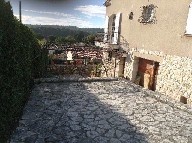 Location maison F2 Vence - Photo 3