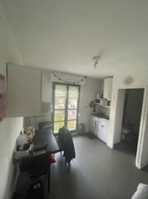 Location appartement T1 St Etienne - Photo 2