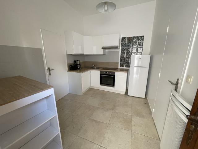 Location appartement T2 Hyeres - Photo 2