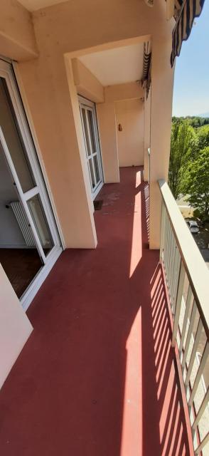 Location appartement T4 Ste Foy les Lyon - Photo 2