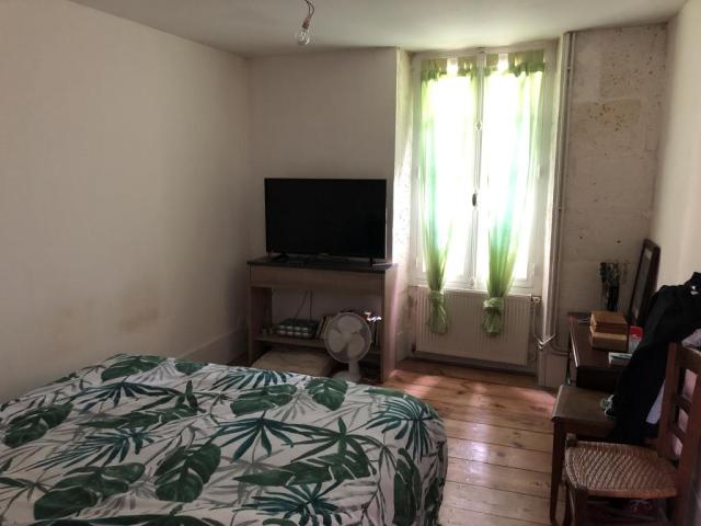 Location maison F6 Angouleme - Photo 6
