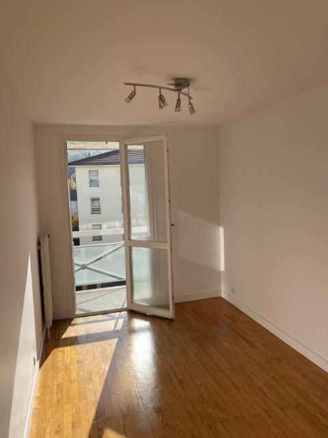 Location appartement T4 St Etienne - Photo 7