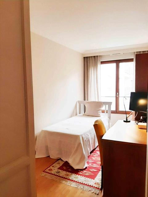Location appartement T4 Paris 11 - Photo 10