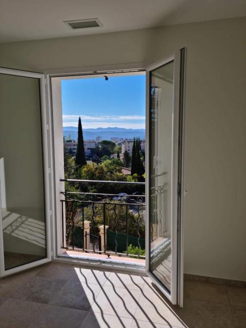 Location maison F4 Aix en Provence - Photo 9