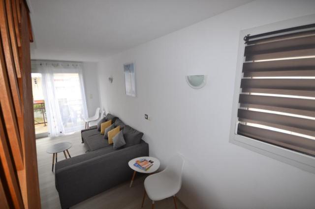 Location appartement T3 Rochefort - Photo 1