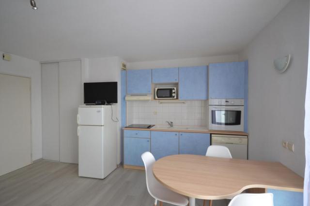 Location appartement T3 Rochefort - Photo 9