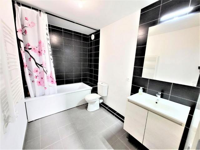 Location appartement T2 Marseille 10 - Photo 4