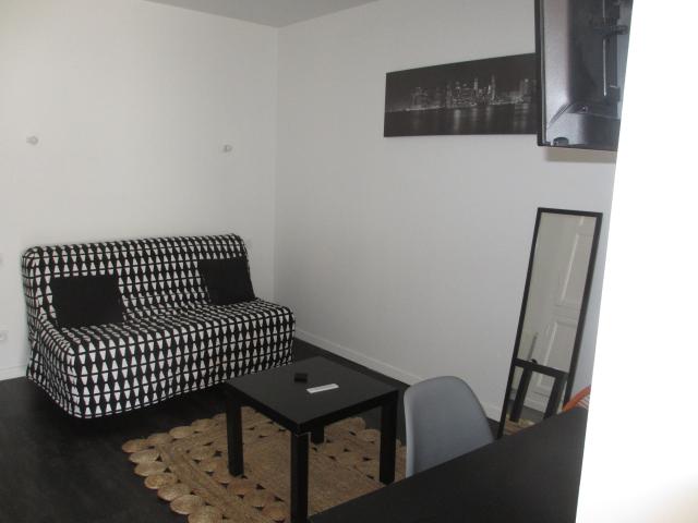 Location appartement T1 Aurillac - Photo 7