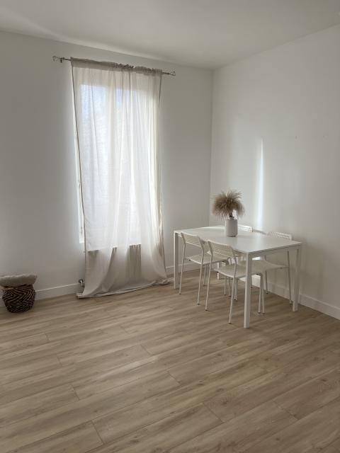 Location appartement T2 Courbevoie - Photo 2