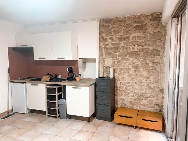 Location appartement T2 Nimes - Photo 2