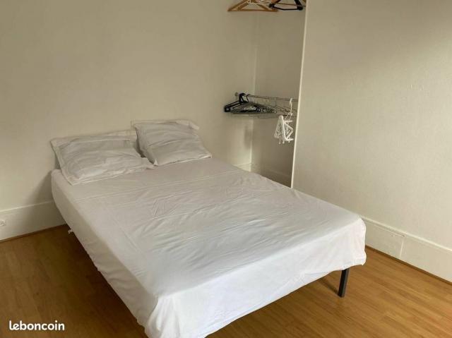 Location appartement T2 Paris 17 - Photo 2