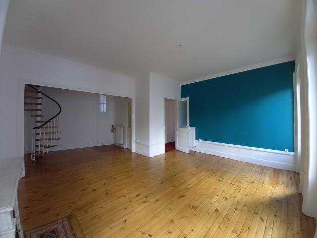 Location appartement T5 St Etienne - Photo 3
