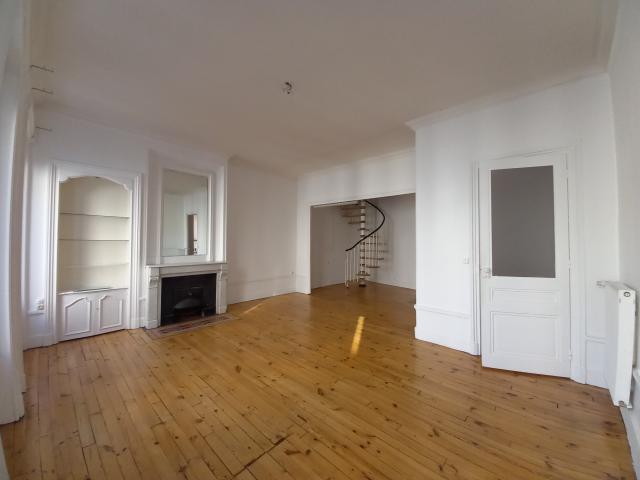 Location appartement T5 St Etienne - Photo 4