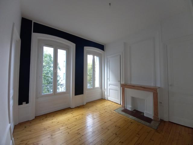 Location appartement T5 St Etienne - Photo 5