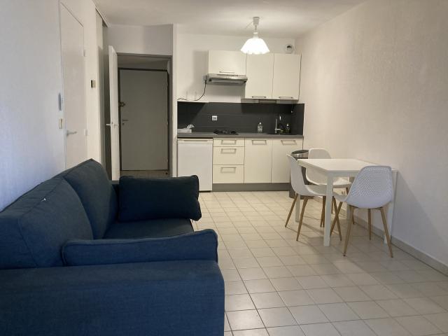 Location appartement T2 Nimes - Photo 2