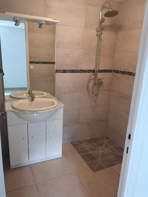 Location appartement T1 Morlaix - Photo 3