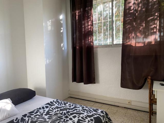 Location appartement T4 Nimes - Photo 3