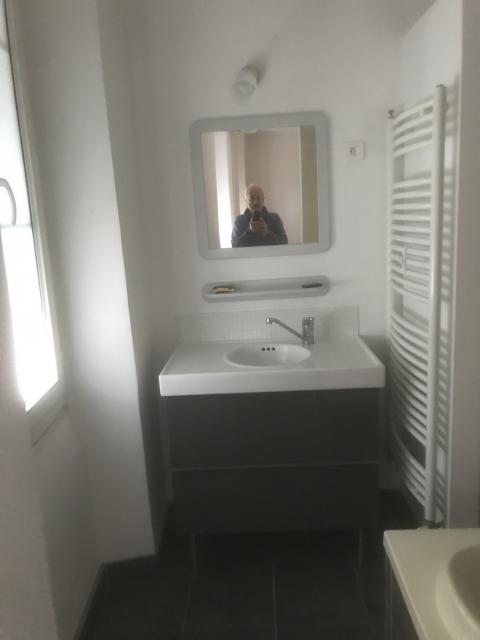 Location appartement T2 Marseille 04 - Photo 8