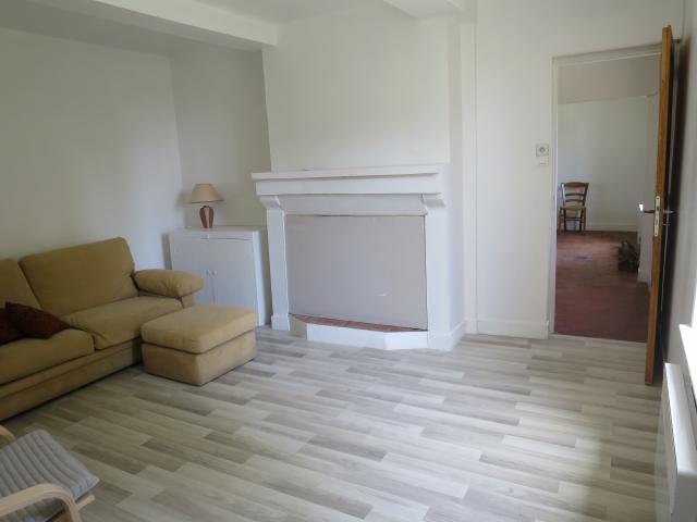 Location maison F3 Guiseniers - Photo 9