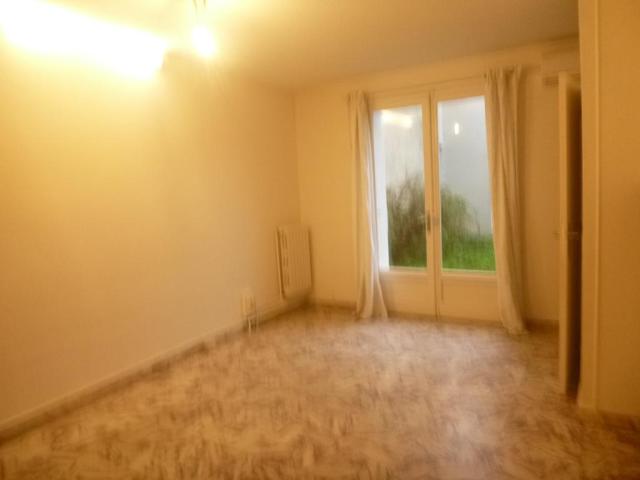 Location maison F7 Labruguiere - Photo 8