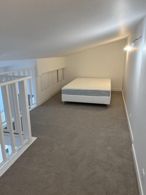 Location maison F2 Villejuif - Photo 7